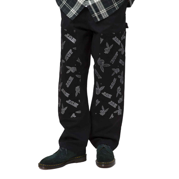 HUF X PLAYBOY VVS DOUBLE KNEE PANT zwart voorkant relaxed fit normal waist broek Revert95.com