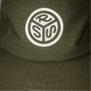 Rumble Reflective RSS logo 5 Panel cap voorkant close-up groen verlicht