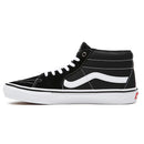 Bestel de Vans Skate Grosso Mid Black White veilig, gemakkelijk en snel bij Revert 95. Check onze website voor de gehele Vans collectie.