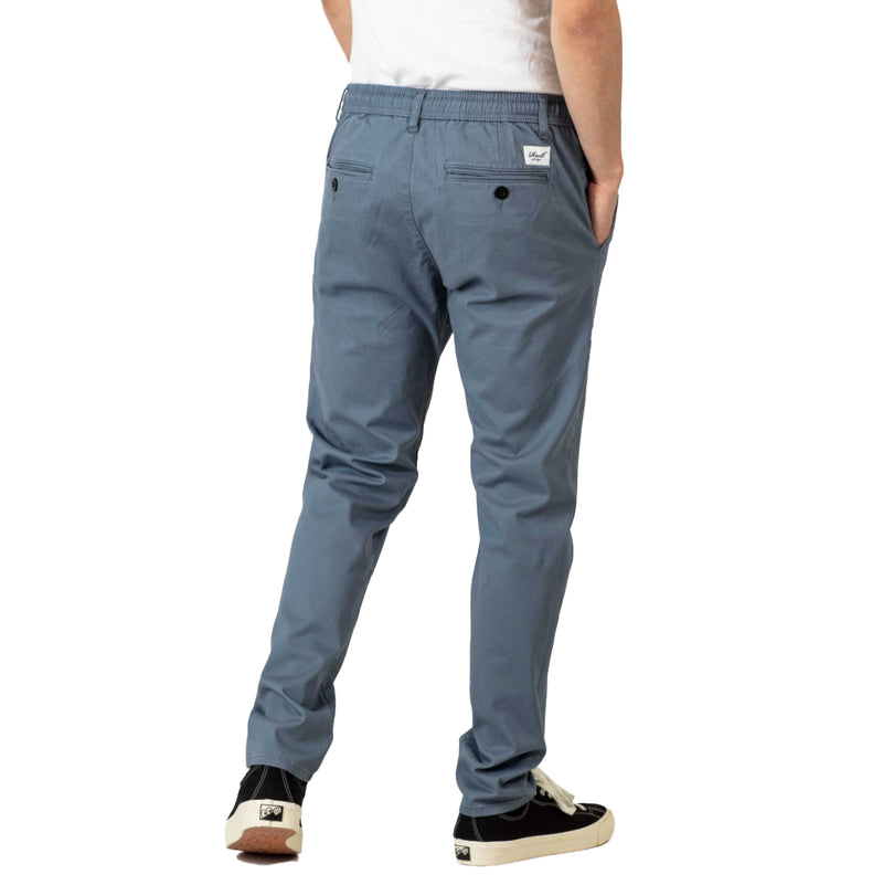 Bestel de Reell Denim jeans Reflex Easy ST broeken snel, gemakkelijk en veilig bij Revert 95. Check on ze website voor de gehele Reell denim broeken collectie, of kom langs in onze winkel in Haarlem.