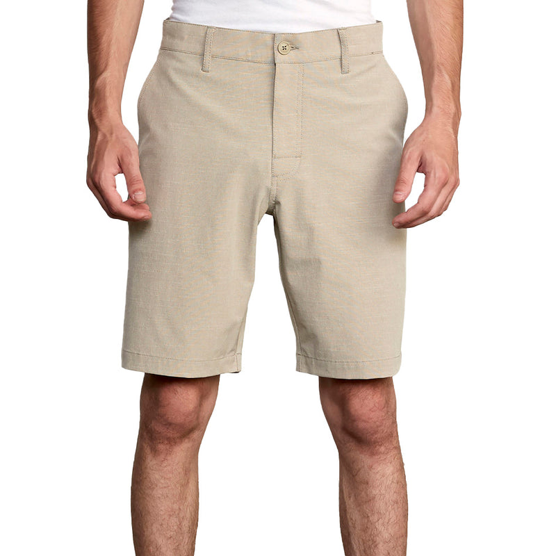 Bestel de RVCA BALANCE 20" HYBRID SHORTsnel, veilig en gemakkelijk bij Revert 95. Check onze website voor de gehele RVCA collectie.